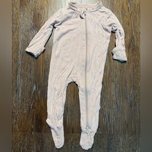 Kyte BABY Long-Sleeve Footed One-Piece in Oatmeal